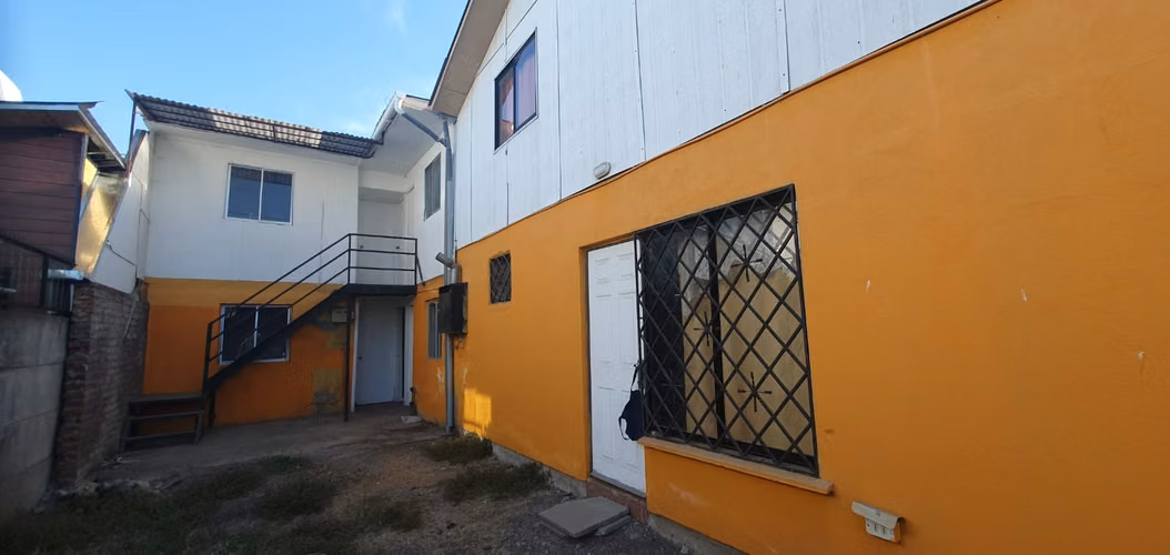 CASA CON 2 DEPARTAMENTOS INDEPENDIENTES