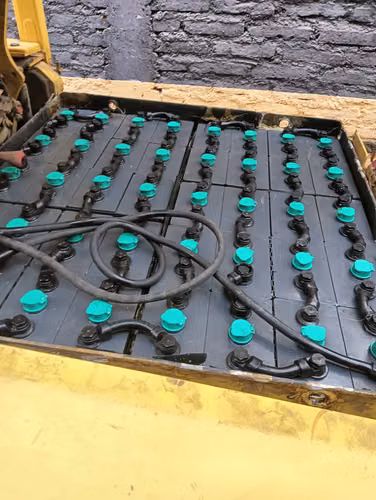 GRUA HORQUILLA ELECTRICA DE 5 TONELADAS, AÑO 2.021