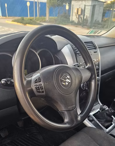 SUZUKI GRAND VITARA GLX 1.6 MT 4x4 2010 
