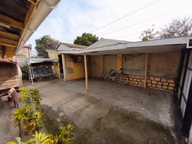 Vendo casa de 3D-1B-2E en Miraflores Alto, Viña del Mar