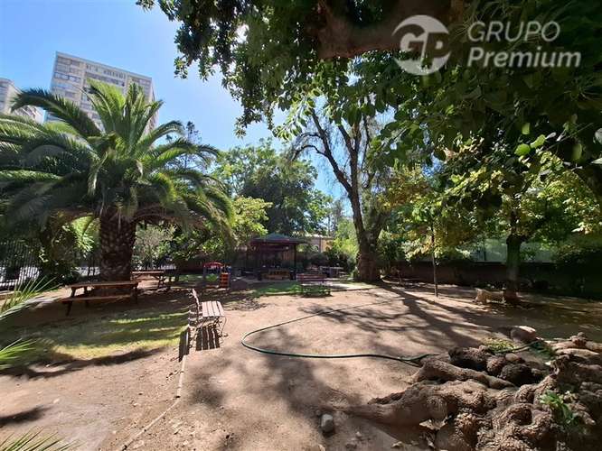Departamento venta de 3D 1B 1Bdga Santiago a pasos metro UC