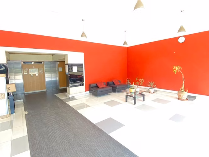 Departamento venta de 3D 1B 1Bdga Santiago a pasos metro UC