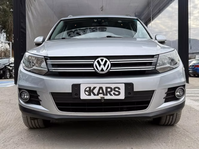 VOLKSWAGEN TIGUAN  2014