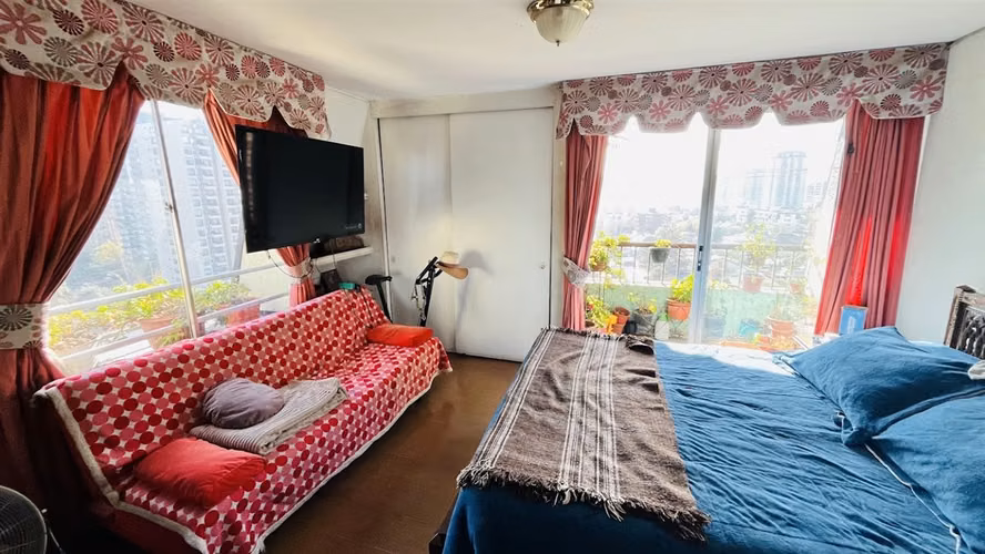 DEPARTAMENTO Gran Av. José Miguel Carrera con Av. La Marina