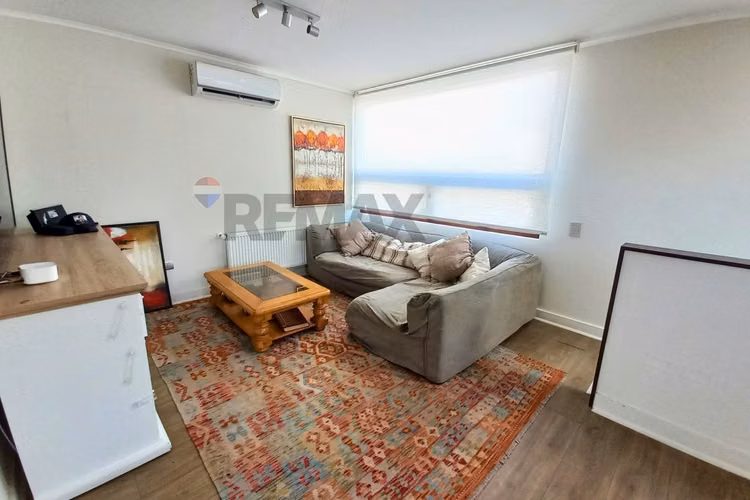 Casa 3 hab, 3 baños + servicio, quincho, piscina