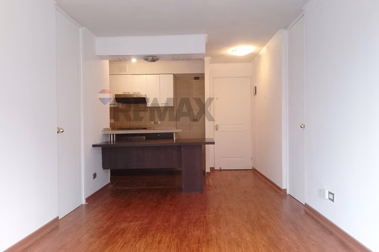 Departamento 2d 2b, estacionamiento y bodega