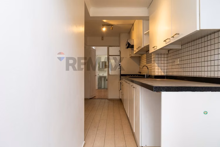 Casa remodelada en pasaje cerrado