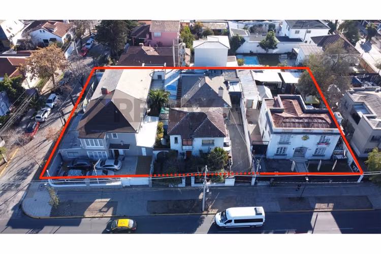 Proyecto strip center, uso comercial o residencial