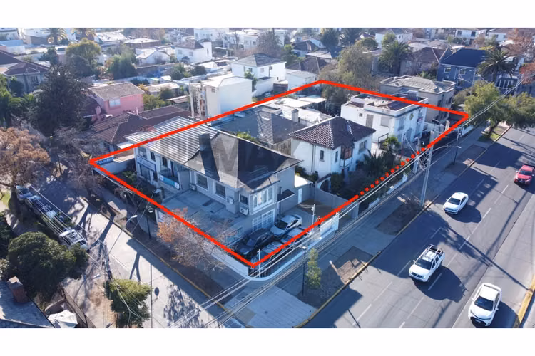 Proyecto strip center, uso comercial o residencial