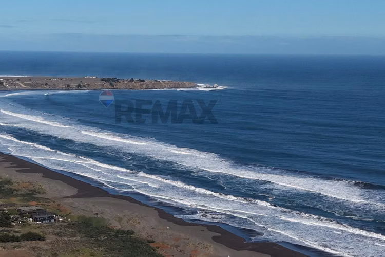 Exclusivo terreno en playa hermosa