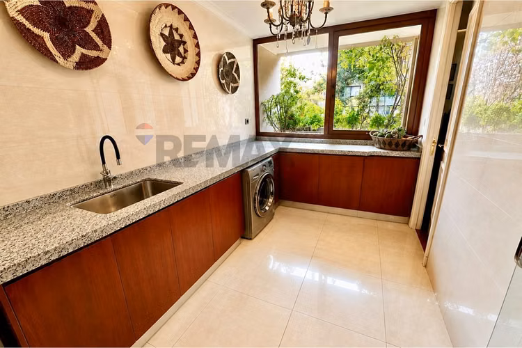 Venta depto en vitacura 4d+3b+ servicio - Imagen 15