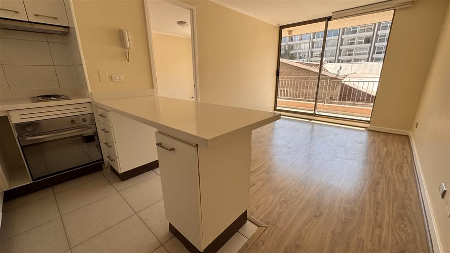 DEPARTAMENTO Blanco Encalada Club Hipico, con Bodega