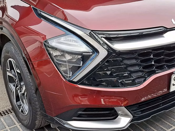 KIA SPORTAGE 2023