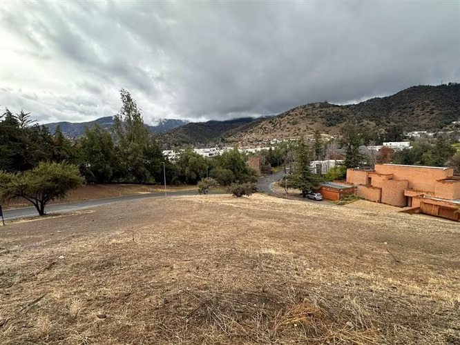 Sitio en venta en Lo Barnechea