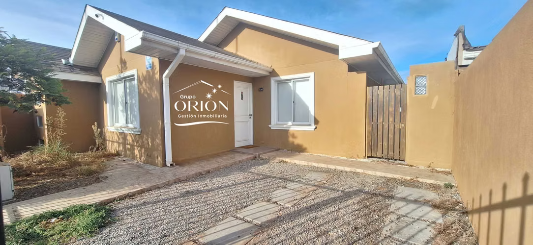 ARRIENDO CASA LAS TORCAZAS (174958)