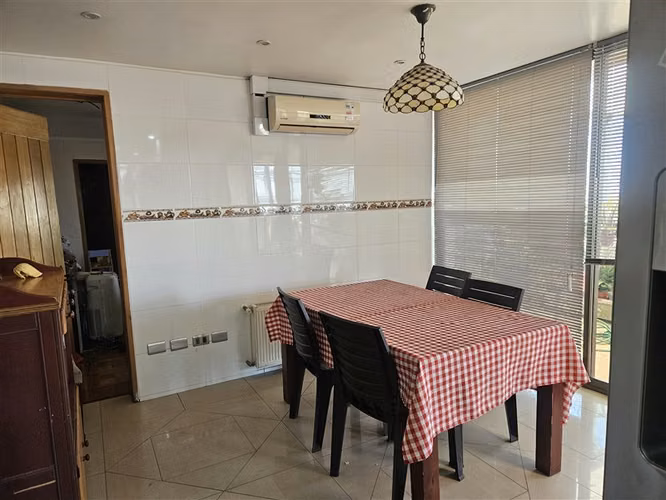 Departamento en venta de 4 dorm. en San Miguel