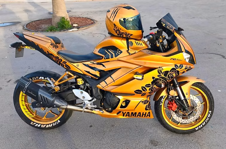 Vendo Yamaha R3A 2022
