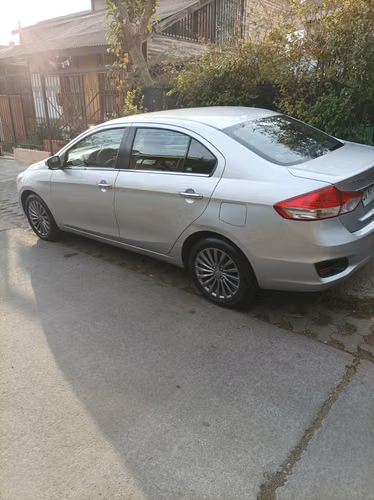 SUZUKI CIAZ 2017 FULL MECANICO . EXCELENTE ESTADO