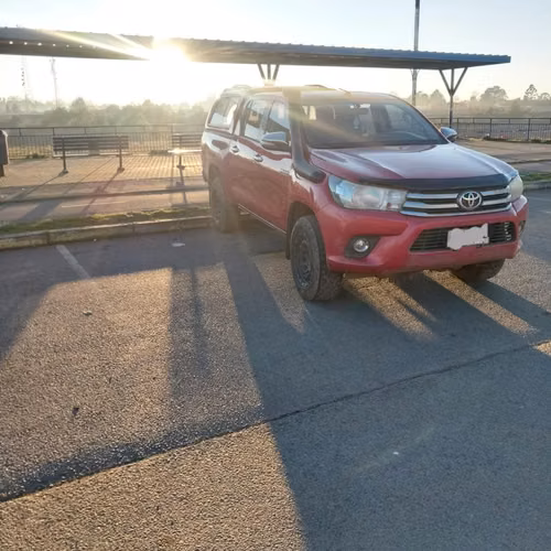 Vendo camioneta Hilux Sr