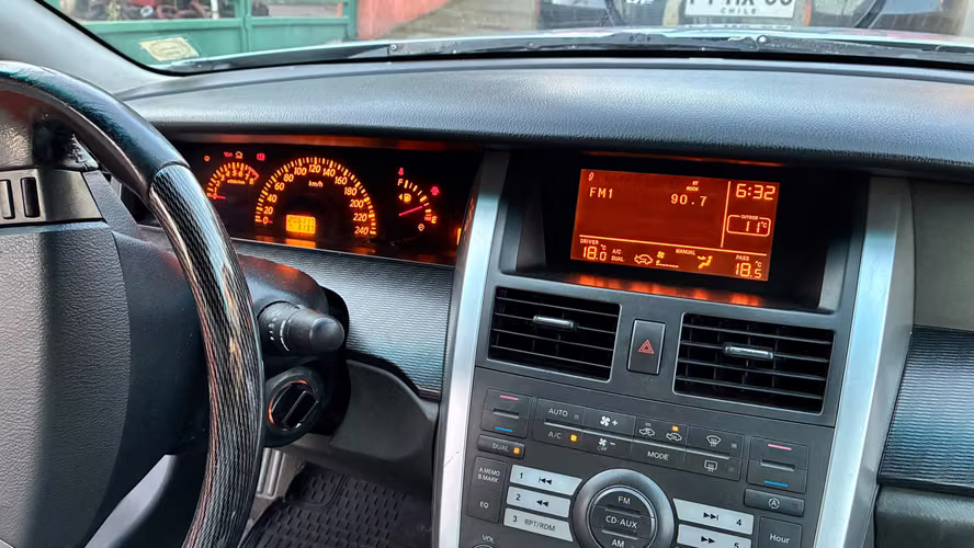 En venta: Samsung SM7 LE 2.3 (2006) (conversable)