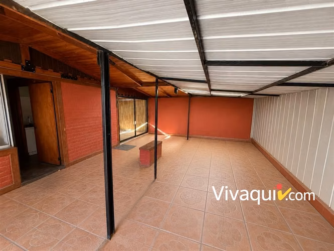 Casa en venta de 4 dorm. en Melipilla