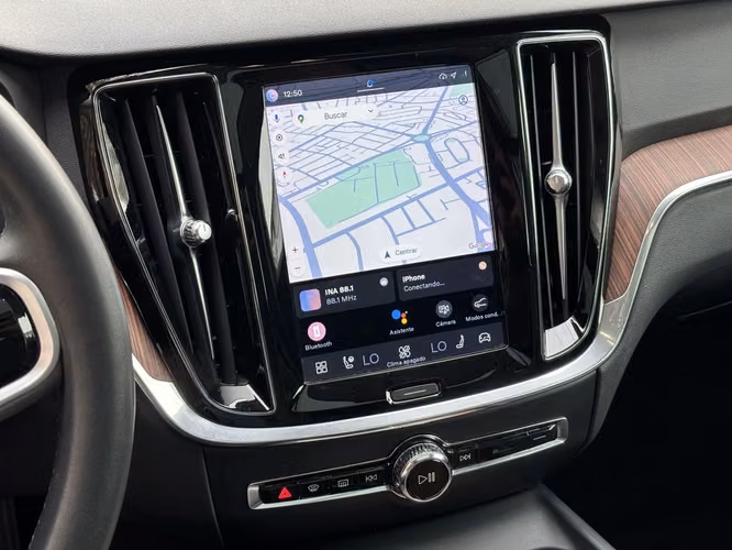 VOLVO V60 CROSS COUNTRY 2023