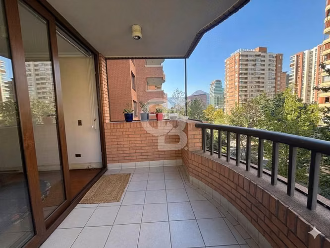 Exclusivo Dpto. 3D+Servicio en El Golf, Las Condes CBG