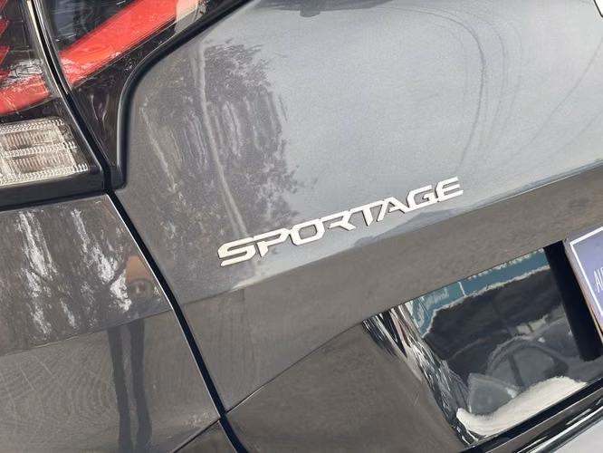 KIA SPORTAGE 2022 - Imagen 13