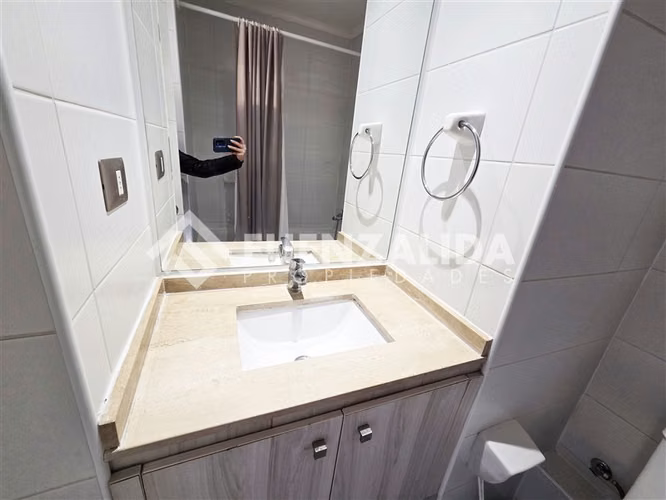 Departamento en venta de 1 dorm con vista despejada