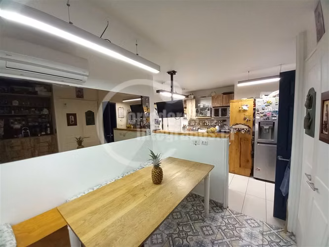 Casa en venta de 5 dorm. Piscina quincho en La Florida - Imagen 22