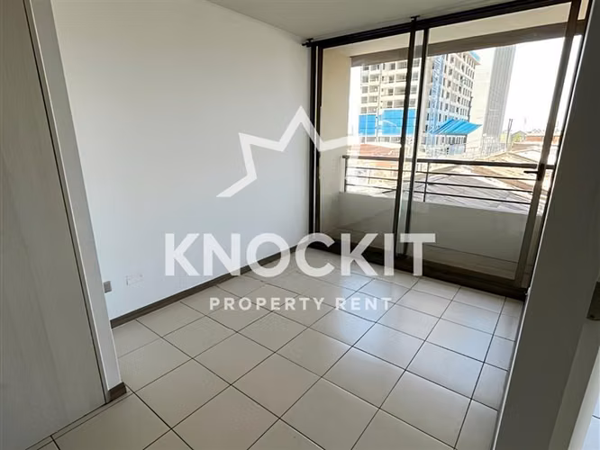 Arriendo Depto con Balcón y Bodega 1D1B Estación Central