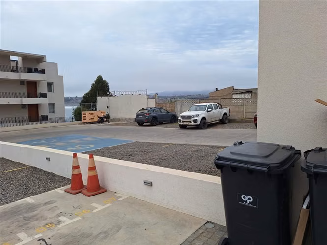 Departamento en arriendo de 2 dorm. 2B 1E 1B en Concón