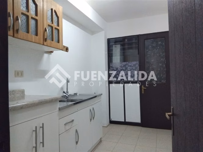 Arriendo Departamento 2 Dormitorios - 1 Baño ( La Florida )