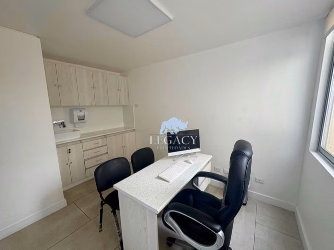 Oficina habilitada centro médico, Centro