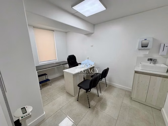 Oficina habilitada centro médico, Centro