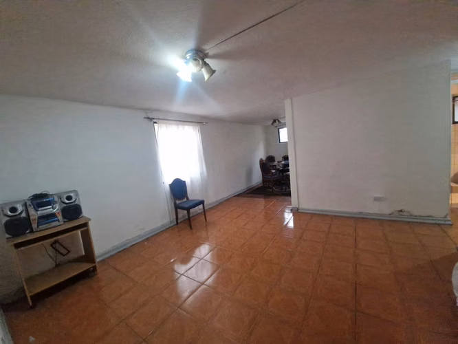 Grace Kelm Vende  Departamento 3D1B primer piso | Cocina independiente | metro estadio nacional | Ñuñoa