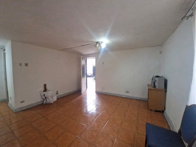 Grace Kelm Vende  Departamento 3D1B primer piso | Cocina independiente | metro estadio nacional | Ñuñoa