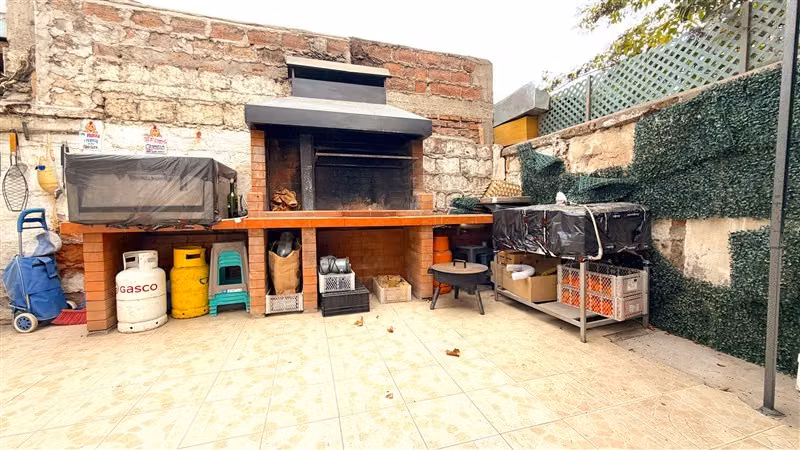 Casa en venta de 4 dorm. en Ñuñoa
