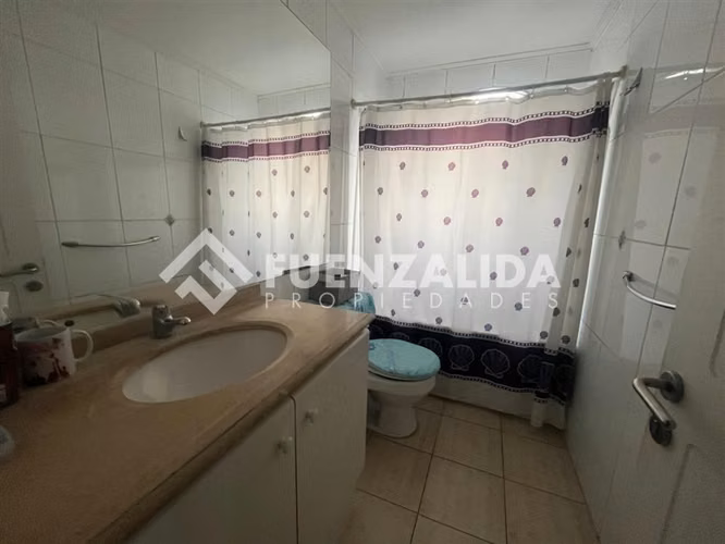 Casa en condominio, de 4 dorm. en Peñalolén - Imagen 12