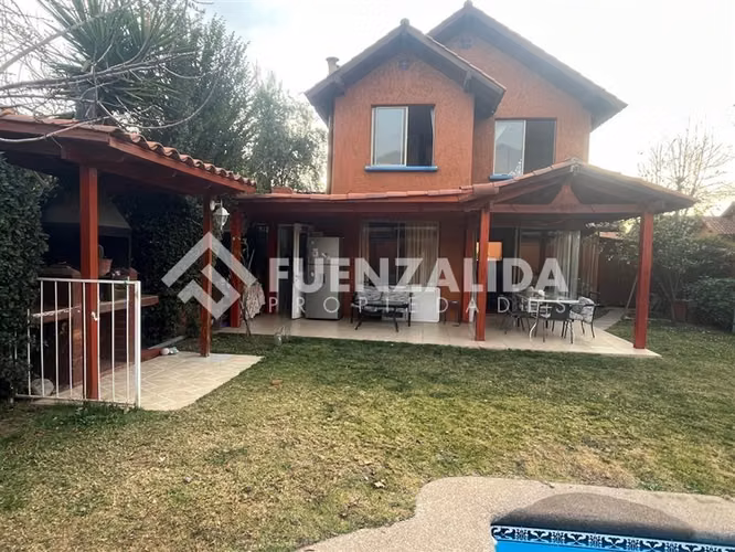 Casa en condominio, de 4 dorm. en Peñalolén - Imagen 35