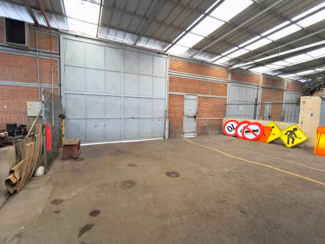 Se Vende 2 Galpones Industriales Recoleta - Imagen 12