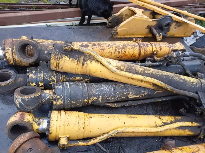 Excavadora cilindros gemelas Komatsu pc 300-8 cilindros hidraulicos .solo gemelas y de balde
