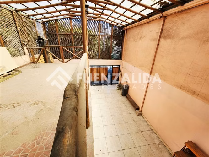 Venta casa Estación Central 4D 3B 117 mt2
