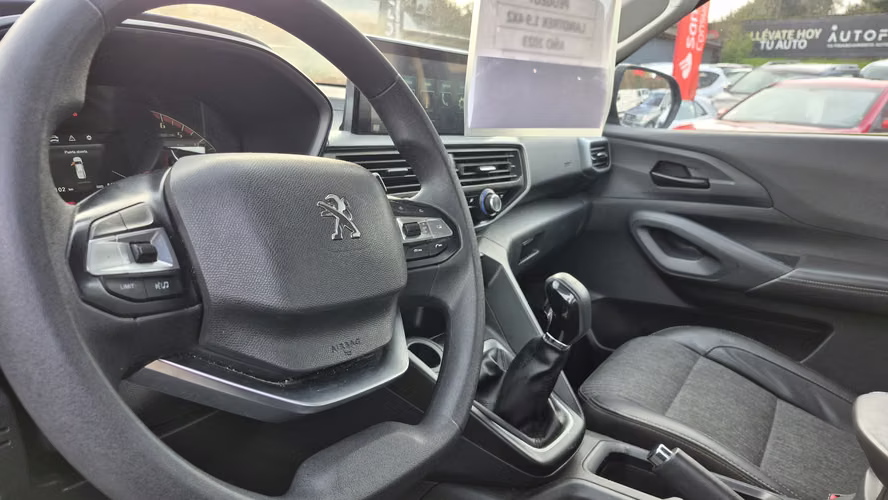 PEUGEOT LANDTREK 2023