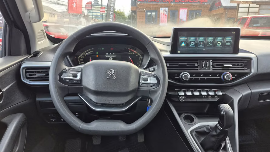 PEUGEOT LANDTREK 2023