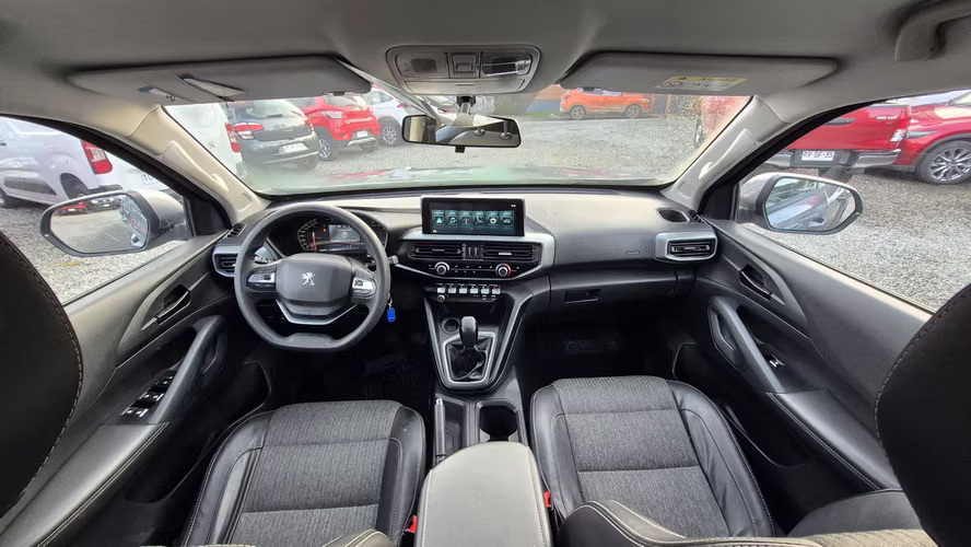 PEUGEOT LANDTREK 2023