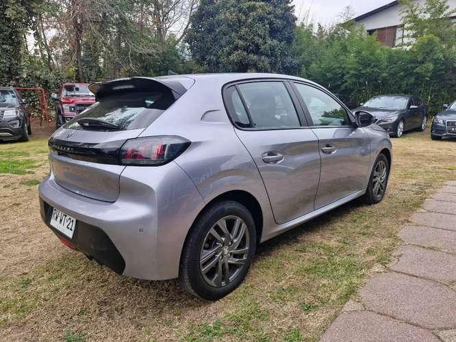 Peugeot 208 2022 - Imagen 4