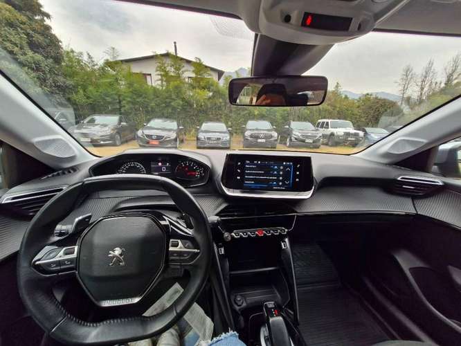 Peugeot 208 2022 - Imagen 6