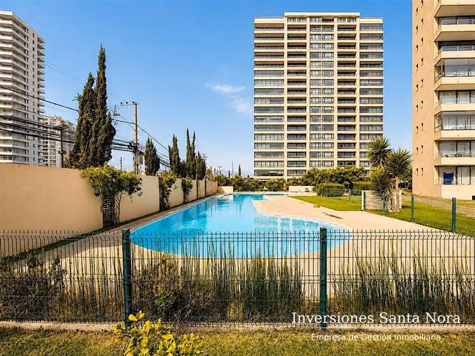 Departamento en arriendo de 3 dorm. en Peñuelas