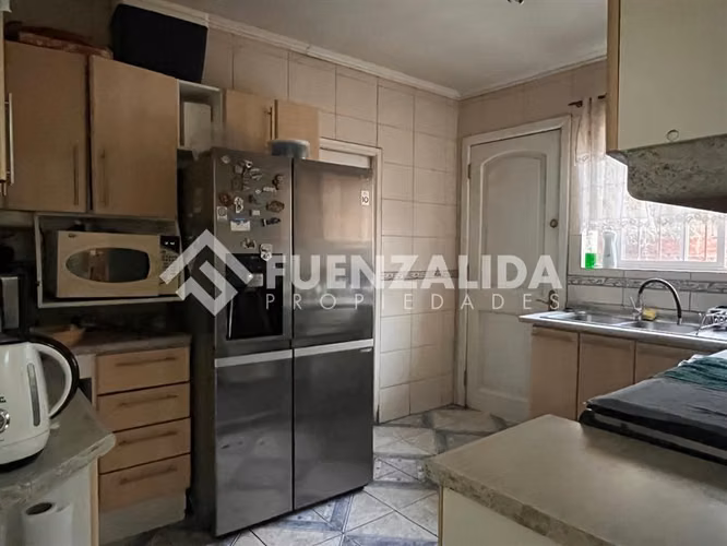 Casa en venta de 4 dorm. en Macul